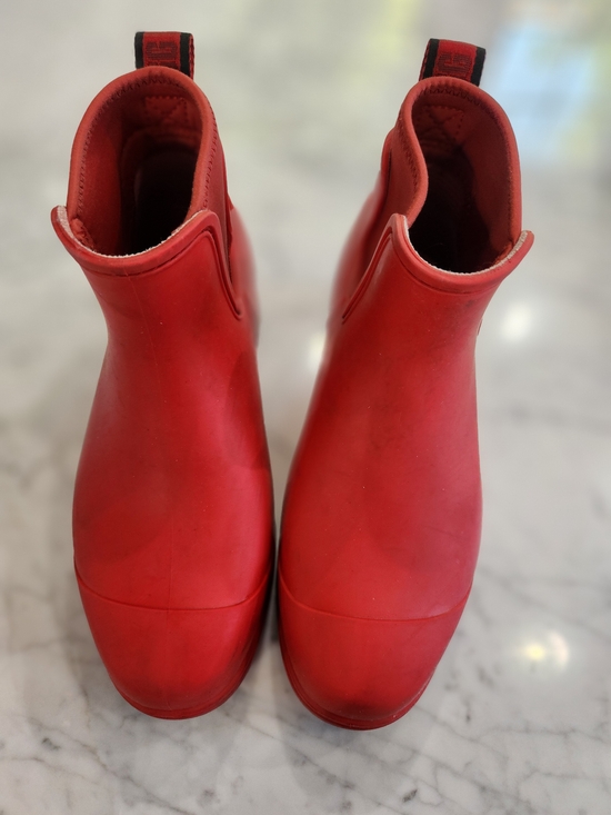 UGG Shoes - UGG Women's Red Waterproof Slip-On, Lined Ankle Rain Boots, GOOD CONDITION.